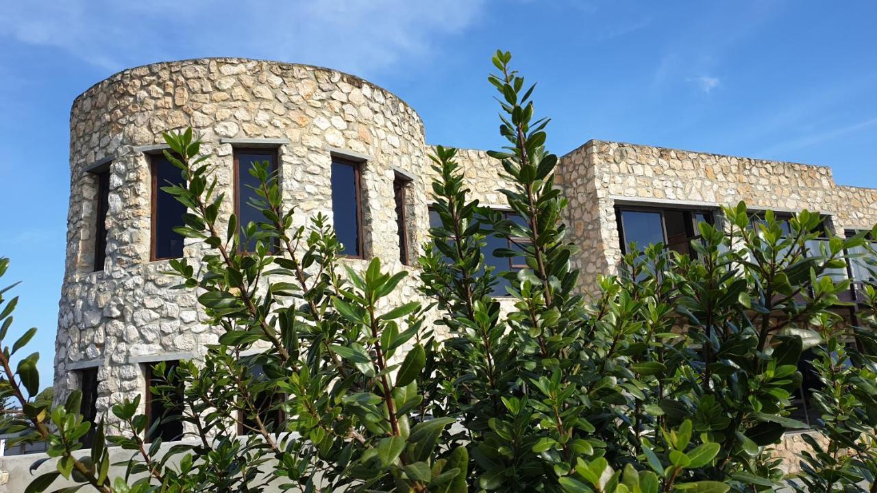 فندق Stonehouse On Main ستروزباي المظهر الخارجي الصورة